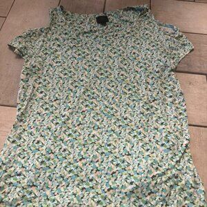 Shoulder cut out green pattern flowy shirt